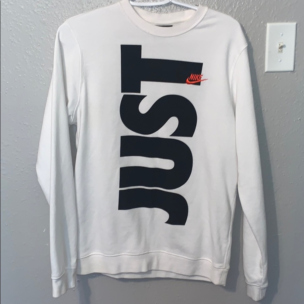 New nike crewneck